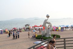 優秀員工攜父母青島日照游